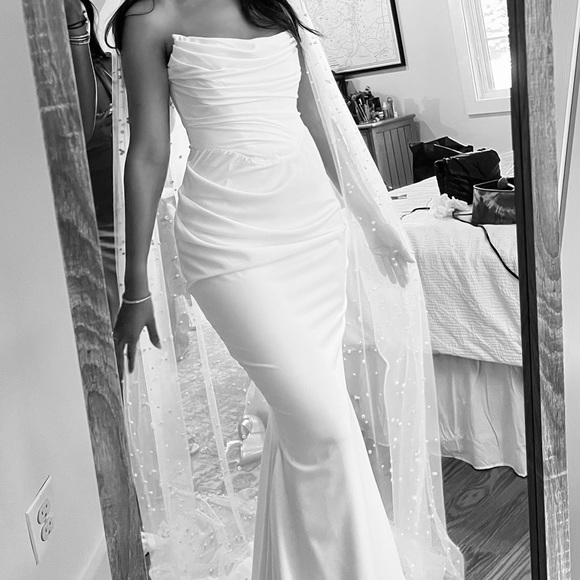 House of CB Dresses House Of Cb Ivory Draped Strapless Gown Limited